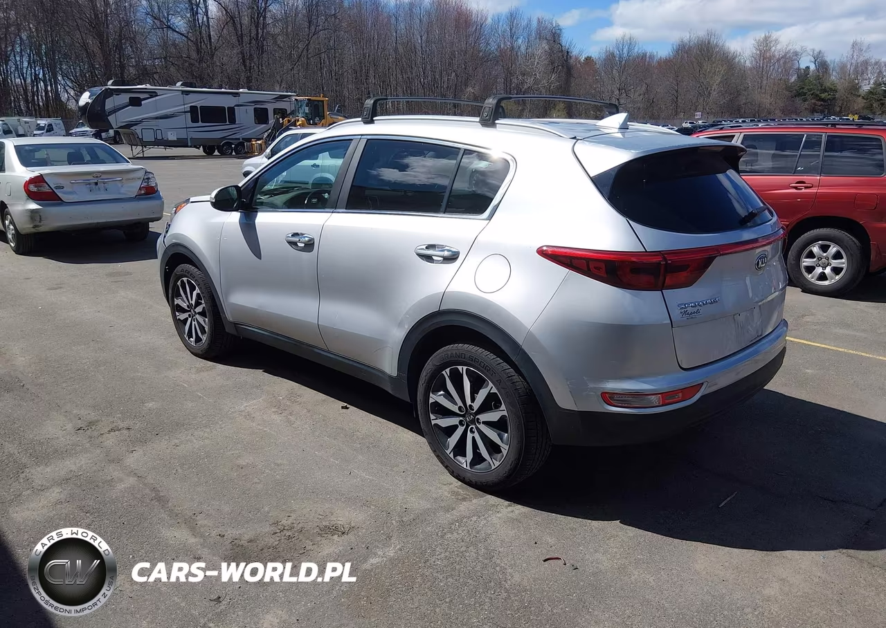 2019 Kia Sportage Ex VIN:KNDPNCAC1K7625690 - 3