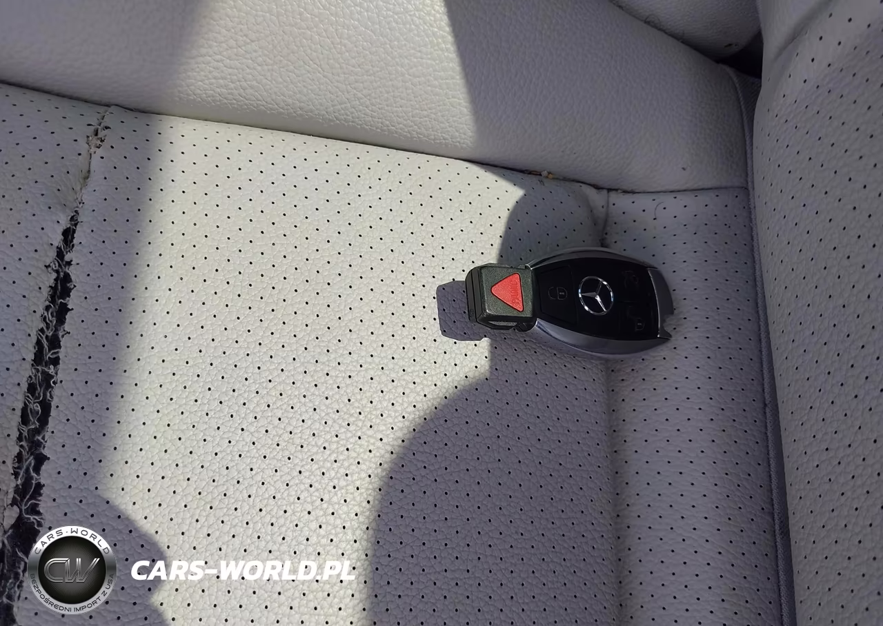 2015 Mercedes-Benz E 350 4Matic VIN:WDDHF8JB1FB137595 - 11