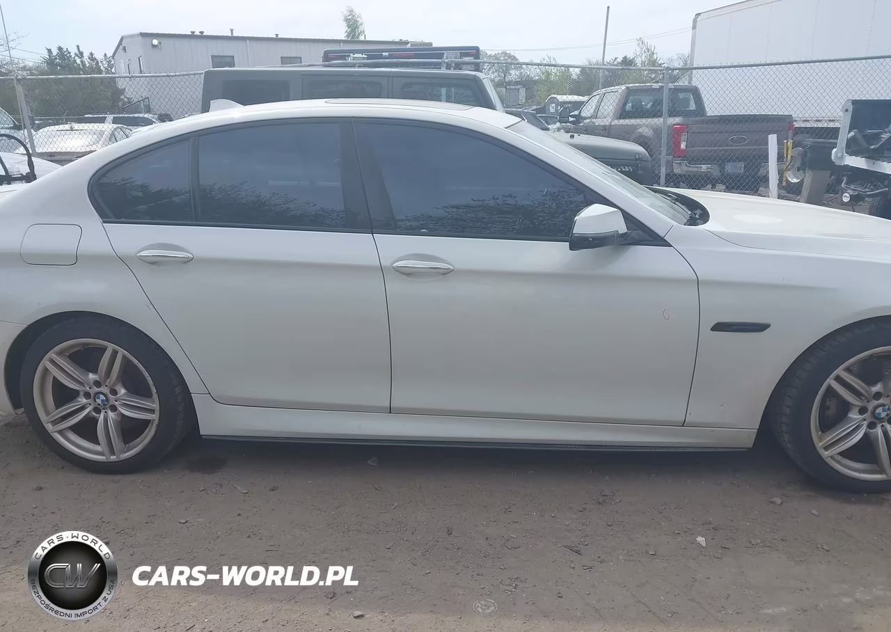 2016 BMW 550I xDrive VIN:WBAKP9C51GD980225 - 13