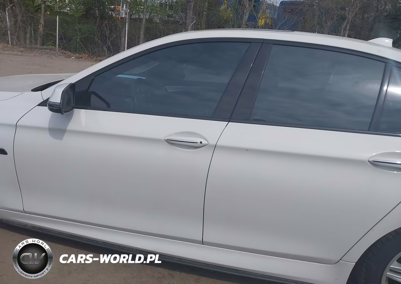2016 BMW 550I xDrive VIN:WBAKP9C51GD980225 - 14