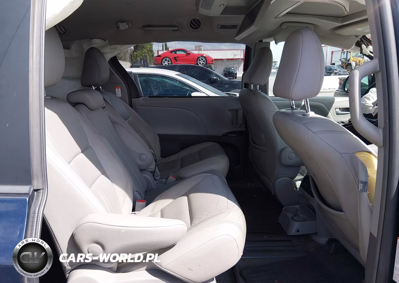 2018 Toyota Sienna Xle Premium 8 Passenger VIN:5TDYZ3DC2JS903702 - 8