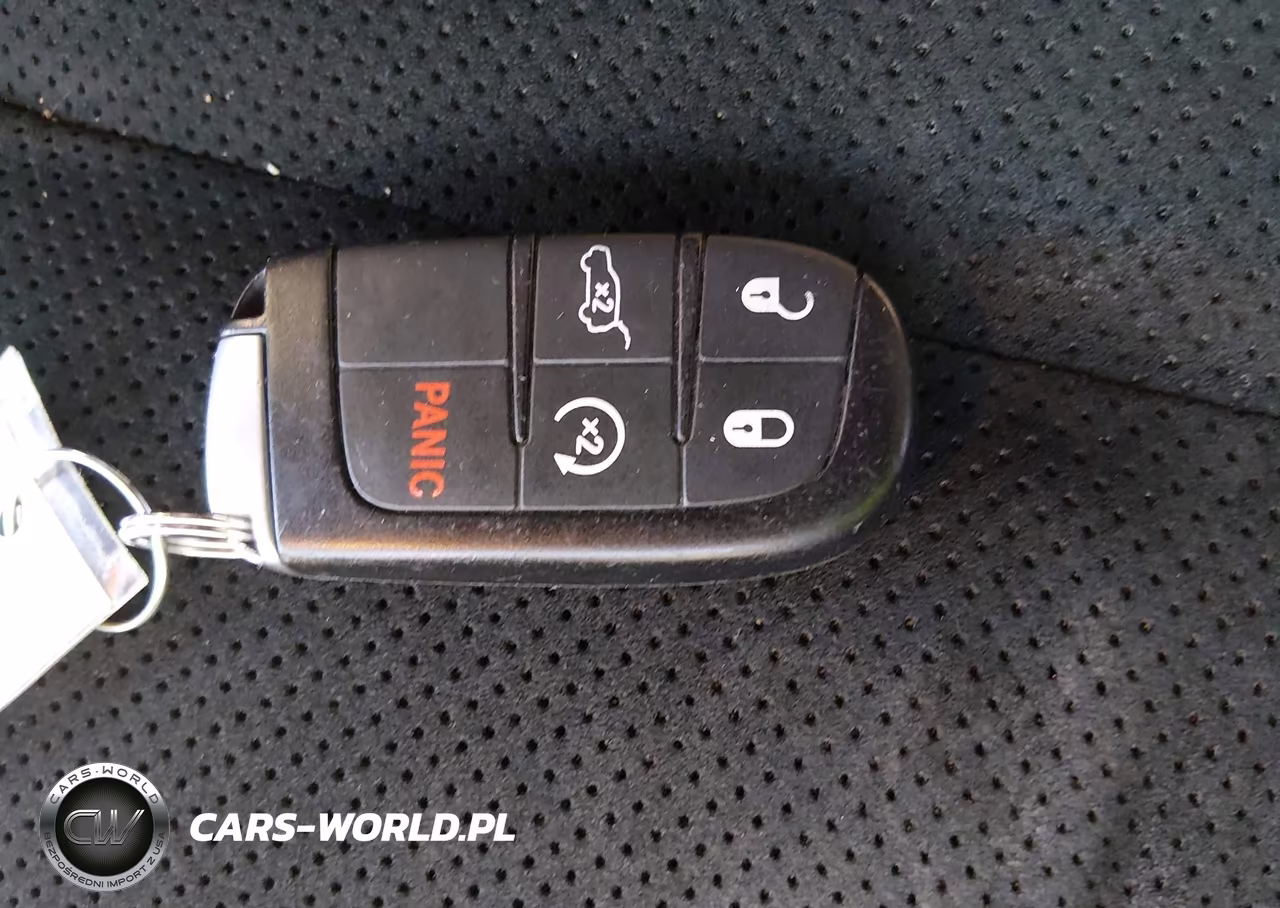2015 Jeep Grand Cherokee Altitude VIN:1C4RJFAGXFC157822 - 11
