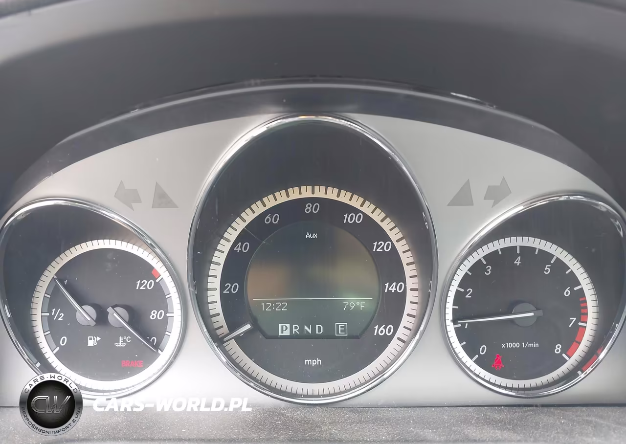 2011 Mercedes-Benz C 300 Sport 4Matic VIN:WDDGF8BB9BR186975 - 7