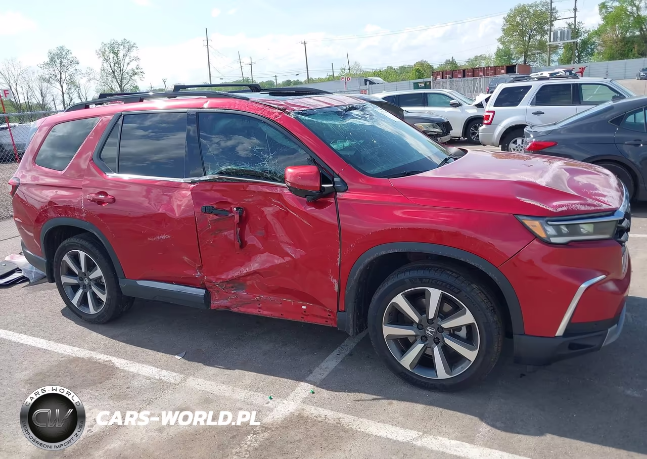 2024 Honda Pilot Touring VIN:5FNYG2H78RB001603 - 13