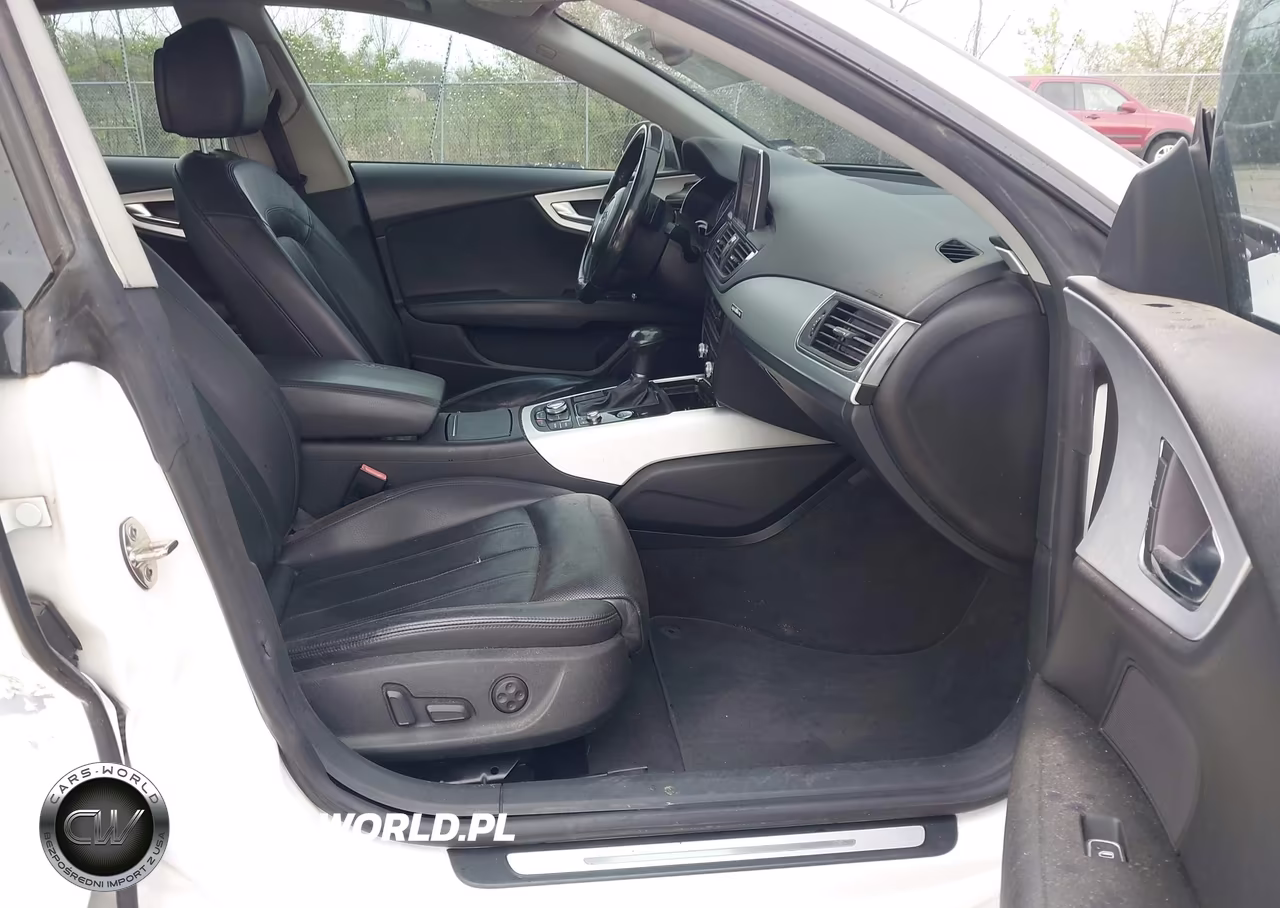 2012 Audi A7 Premium VIN:WAUSGAFC9CN005083 - 5