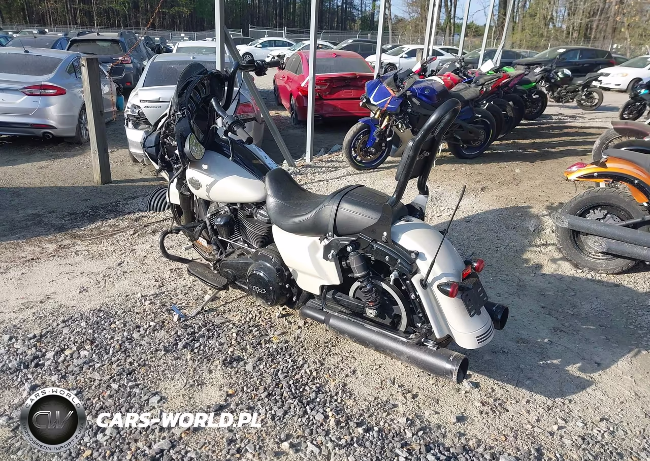 2022 Harley-Davidson Flhxs VIN:1HD1KRP16NB607368 - 3