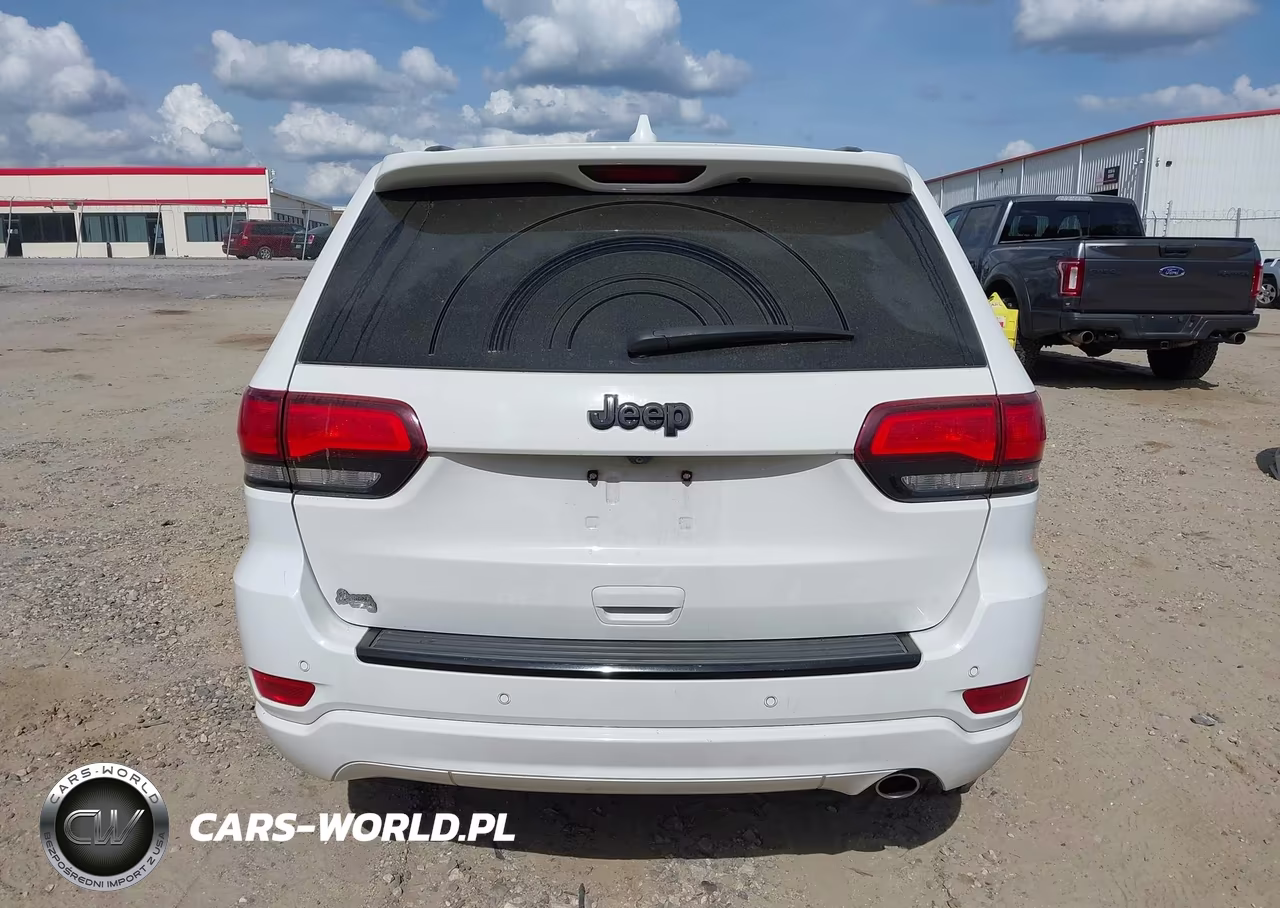 2018 Jeep Grand Cherokee Altitude 4X2 VIN:1C4RJEAG9JC168930 - 16