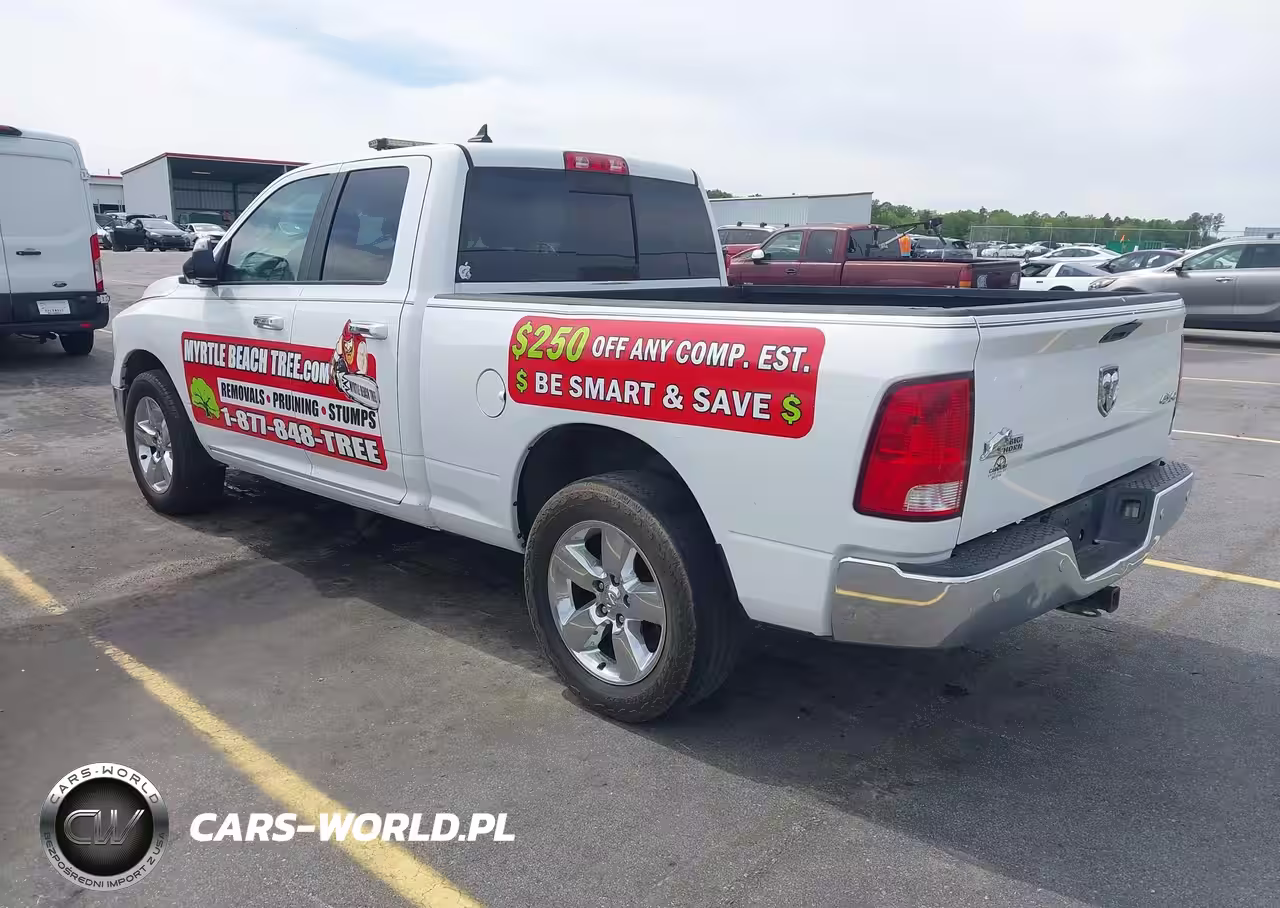 2018 Ram 1500 Big Horn 4X4 6'4 Box VIN:1C6RR7GG0JS103876 - 3