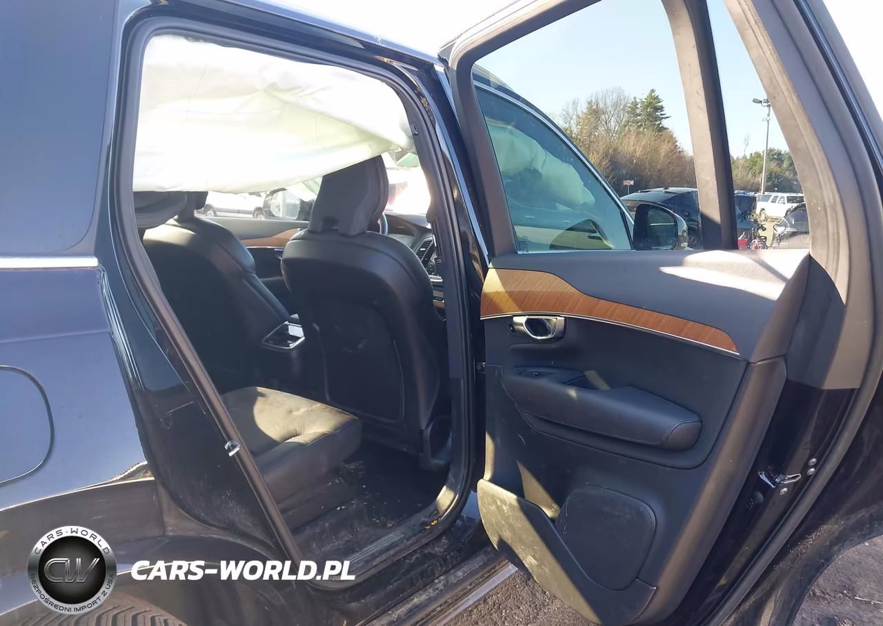 2022 Volvo Xc90 T6 Momentum 7 Passenger VIN:YV4A22PK1N1865477 - 8