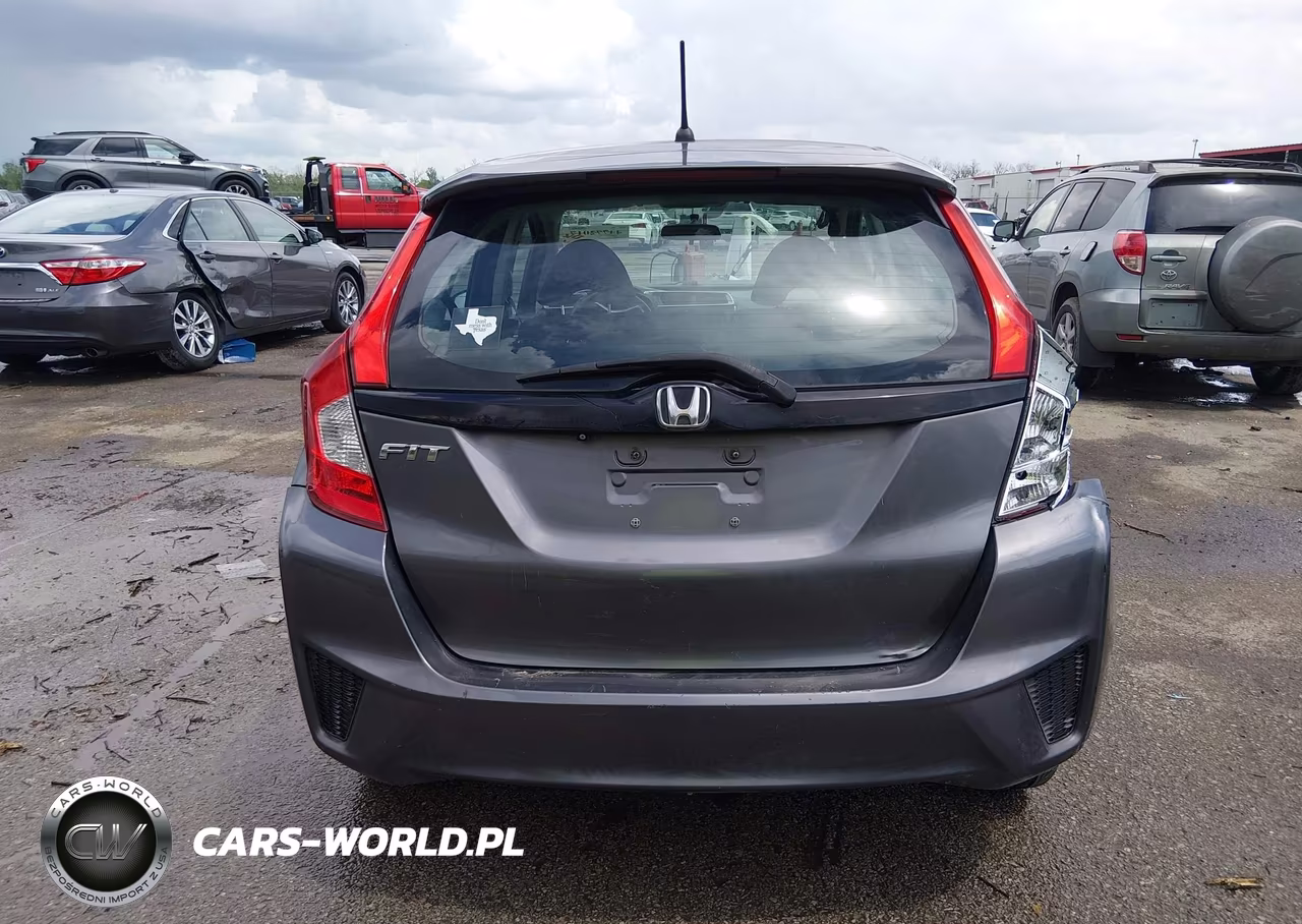 2015 Honda Fit Lx VIN:3HGGK5G55FM740867 - 16