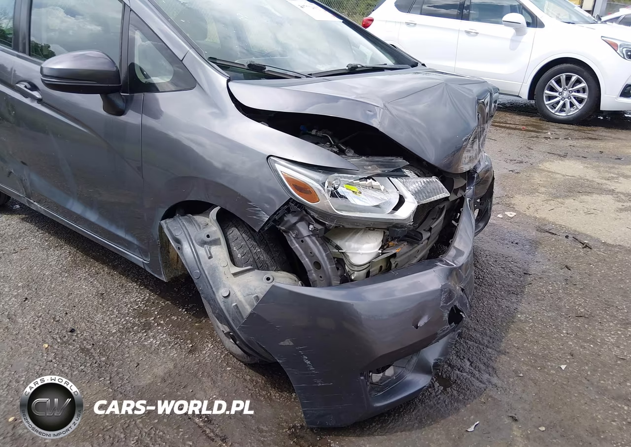 2015 Honda Fit Lx VIN:3HGGK5G55FM740867 - 17