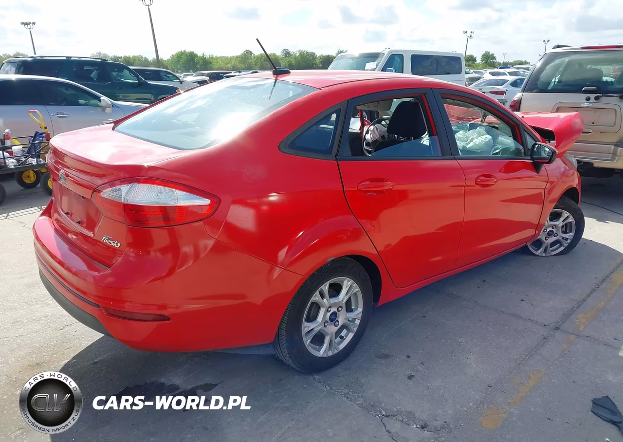 2015 Ford Fiesta Se VIN:3FADP4BJ7FM160821 - 4
