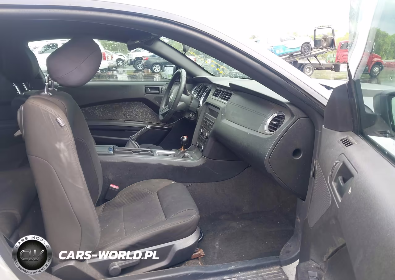 2012 Ford Mustang V6 VIN:1ZVBP8AM5C5261763 - 5