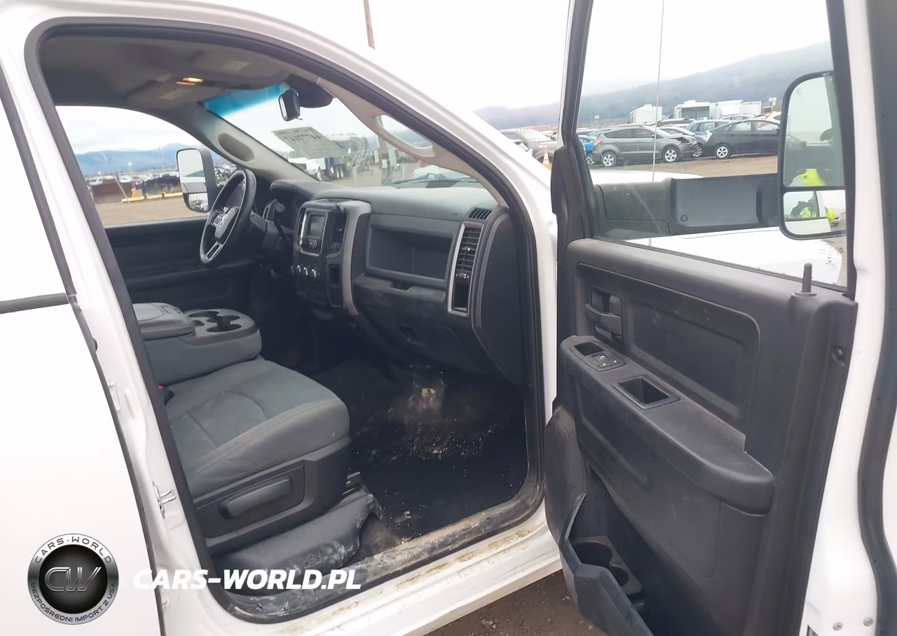 2015 Ram 2500 Tradesman VIN:3C7WR5HT6FG659400 - 5