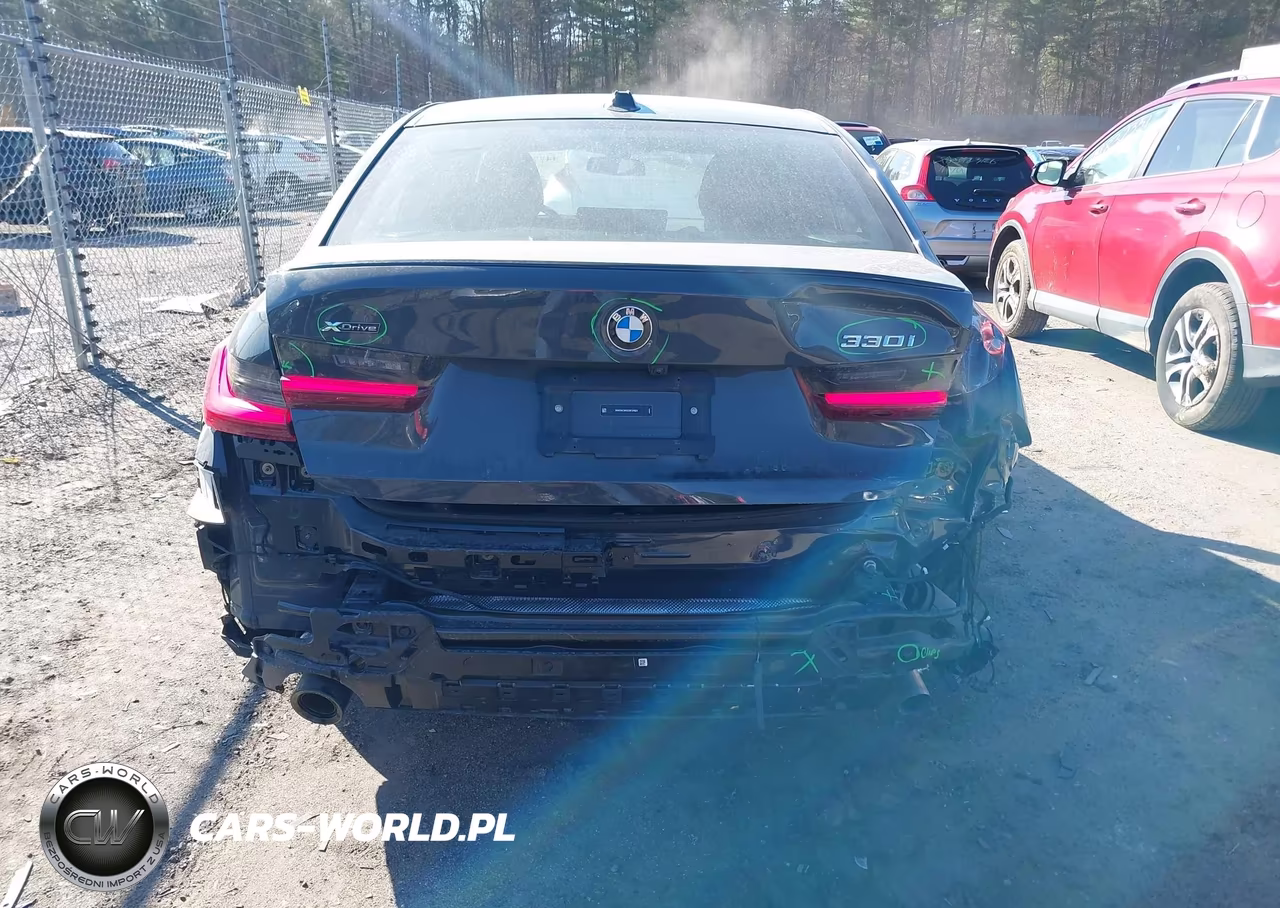 2025 BMW 330I xDrive VIN:3MW89CW05S8F24624 - 6