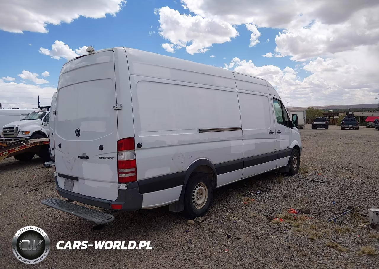 2012 Mercedes-Benz Sprinter 2500 High Roof VIN:WD3PE8CBXC5682771 - 4