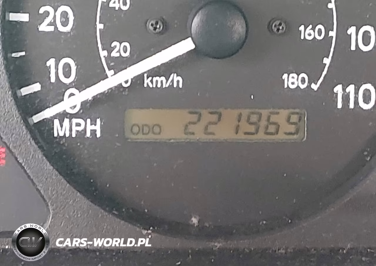 2002 Toyota Corolla Le VIN:1NXBR12EX2Z648160 - 16