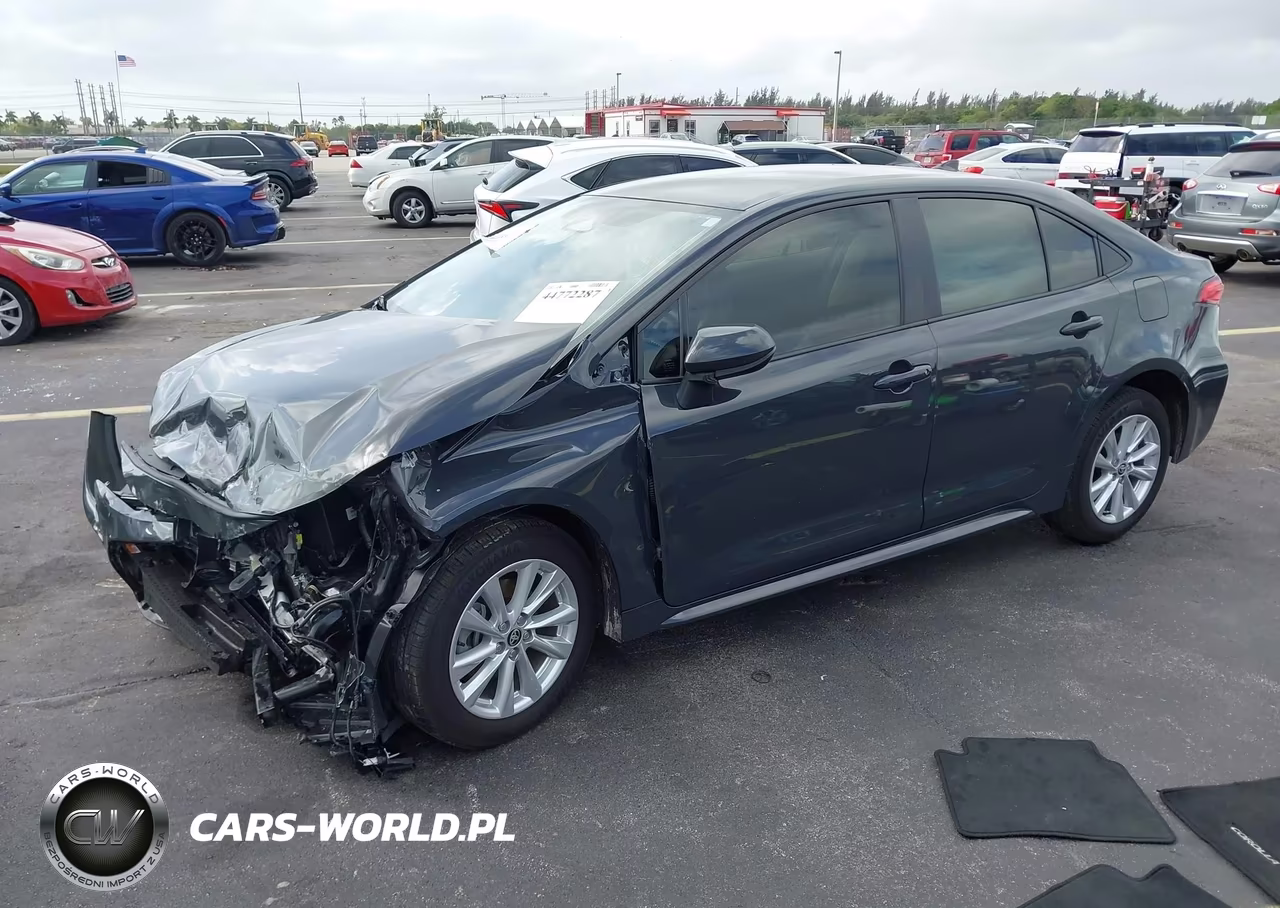 2025 Toyota Corolla Hybrid Le VIN:JTDBCMFE1S3083837 - 2