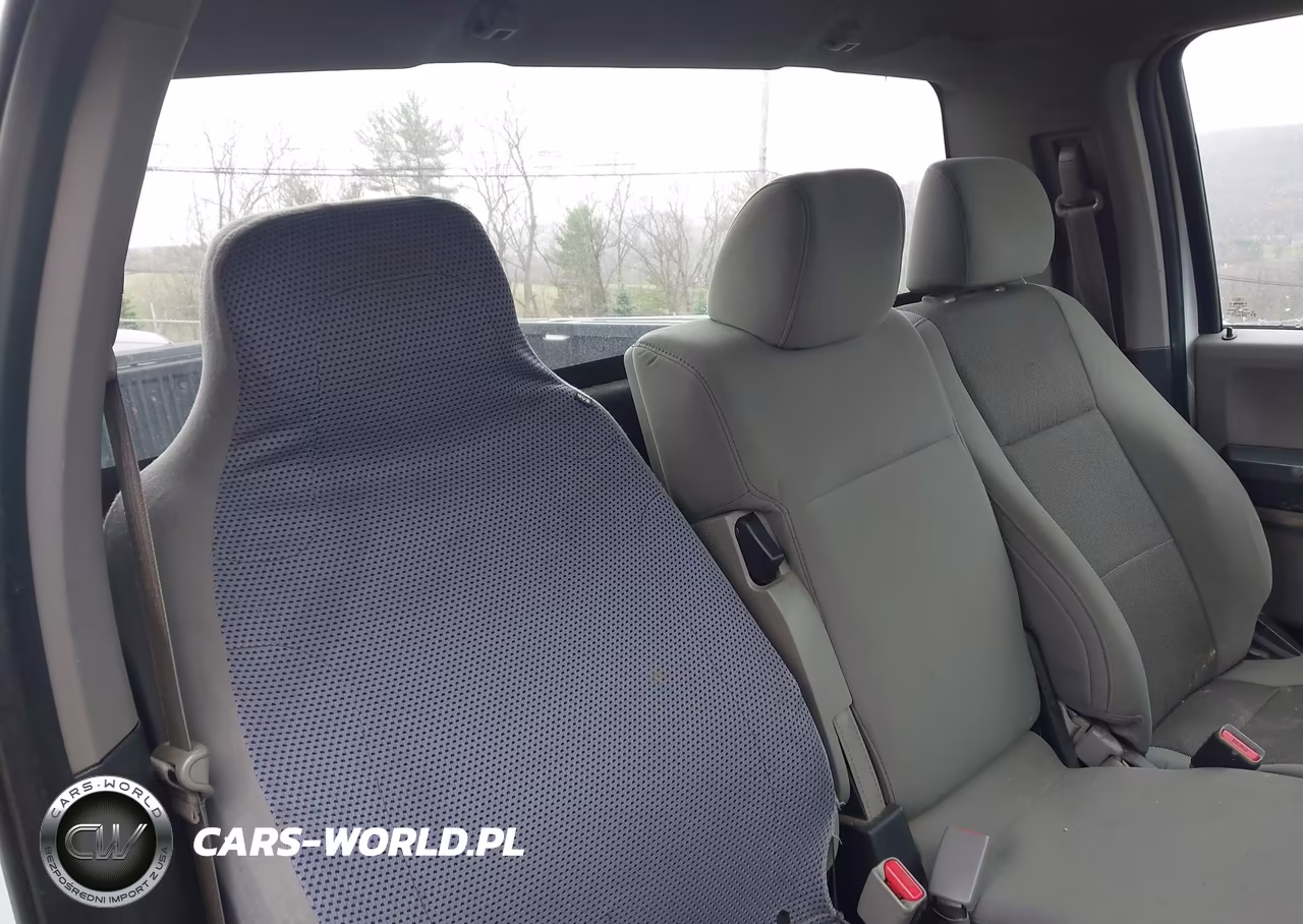 2016 Ford F-150 Xl VIN:1FTMF1EP5GKE20945 - 8