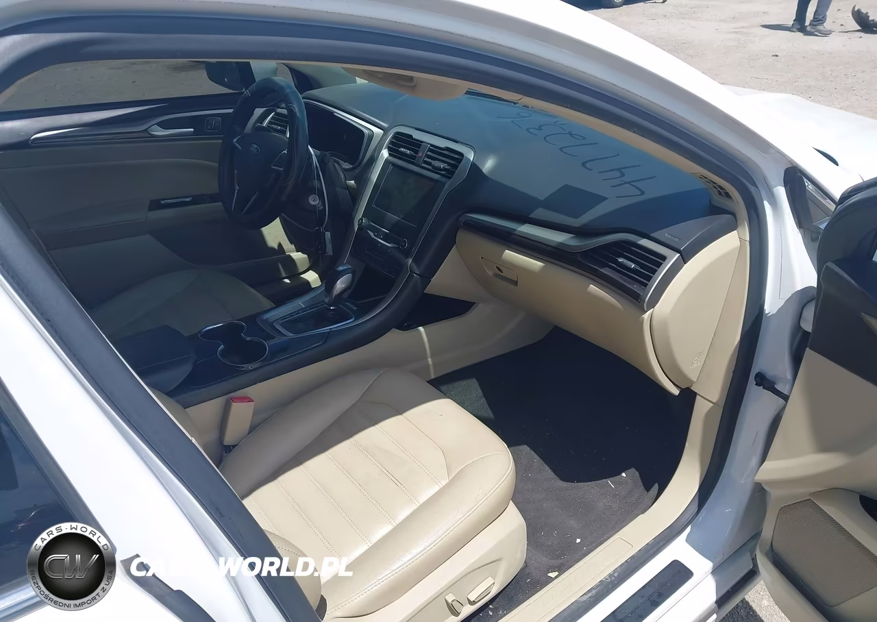 2015 Ford Fusion Se VIN:3FA6P0HD5FR233612 - 5