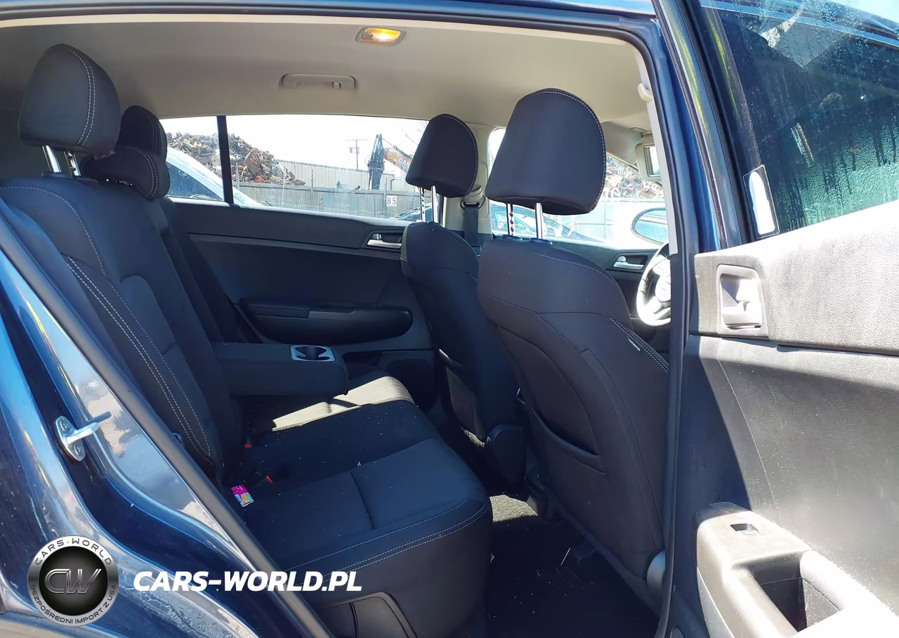 2020 Kia Sportage Lx VIN:KNDPM3AC4L7799192 - 8