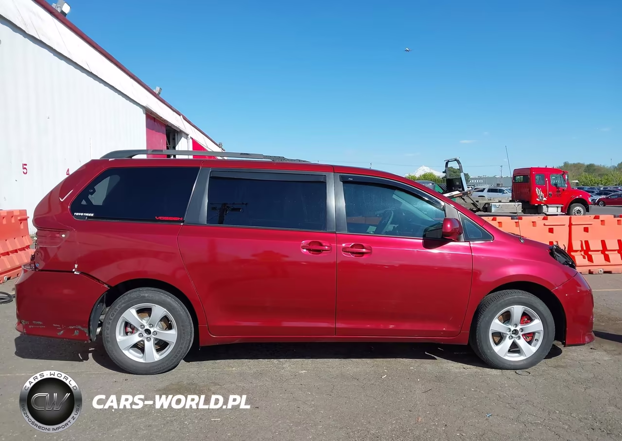 2012 Toyota Sienna Le V6 8 Passenger VIN:5TDKK3DC4CS199760 - 14