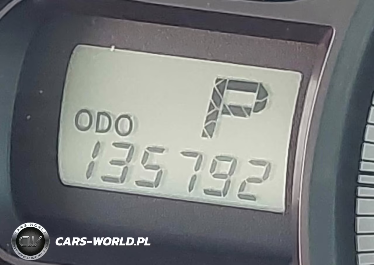 2012 Toyota Sienna Le V6 8 Passenger VIN:5TDKK3DC4CS199760 - 16
