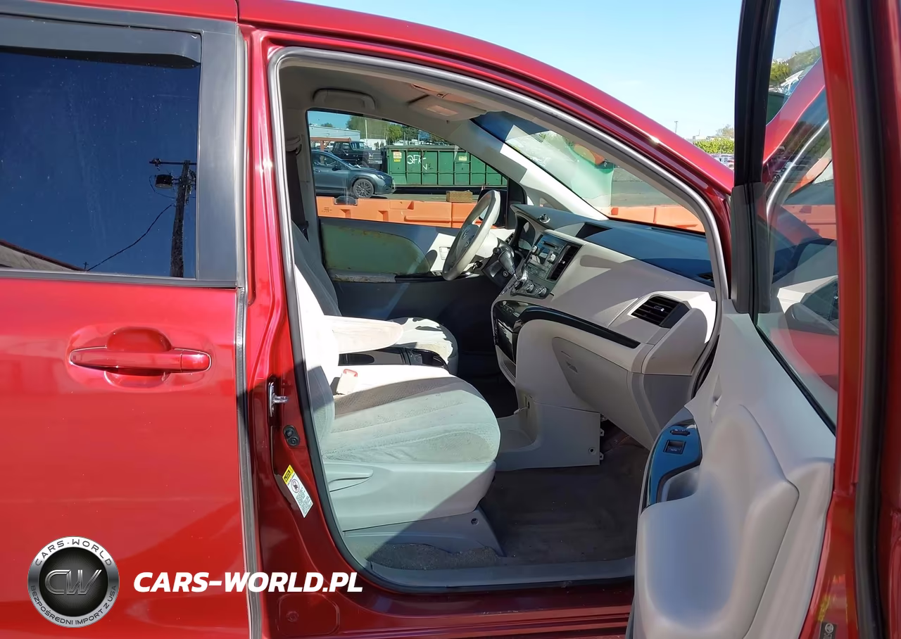 2012 Toyota Sienna Le V6 8 Passenger VIN:5TDKK3DC4CS199760 - 5
