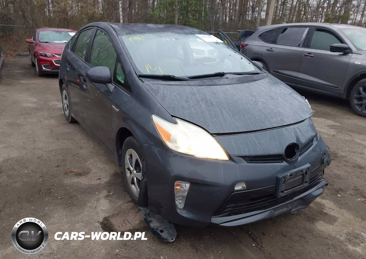 2013 Toyota Prius Three – zdjęcie 1 z 16