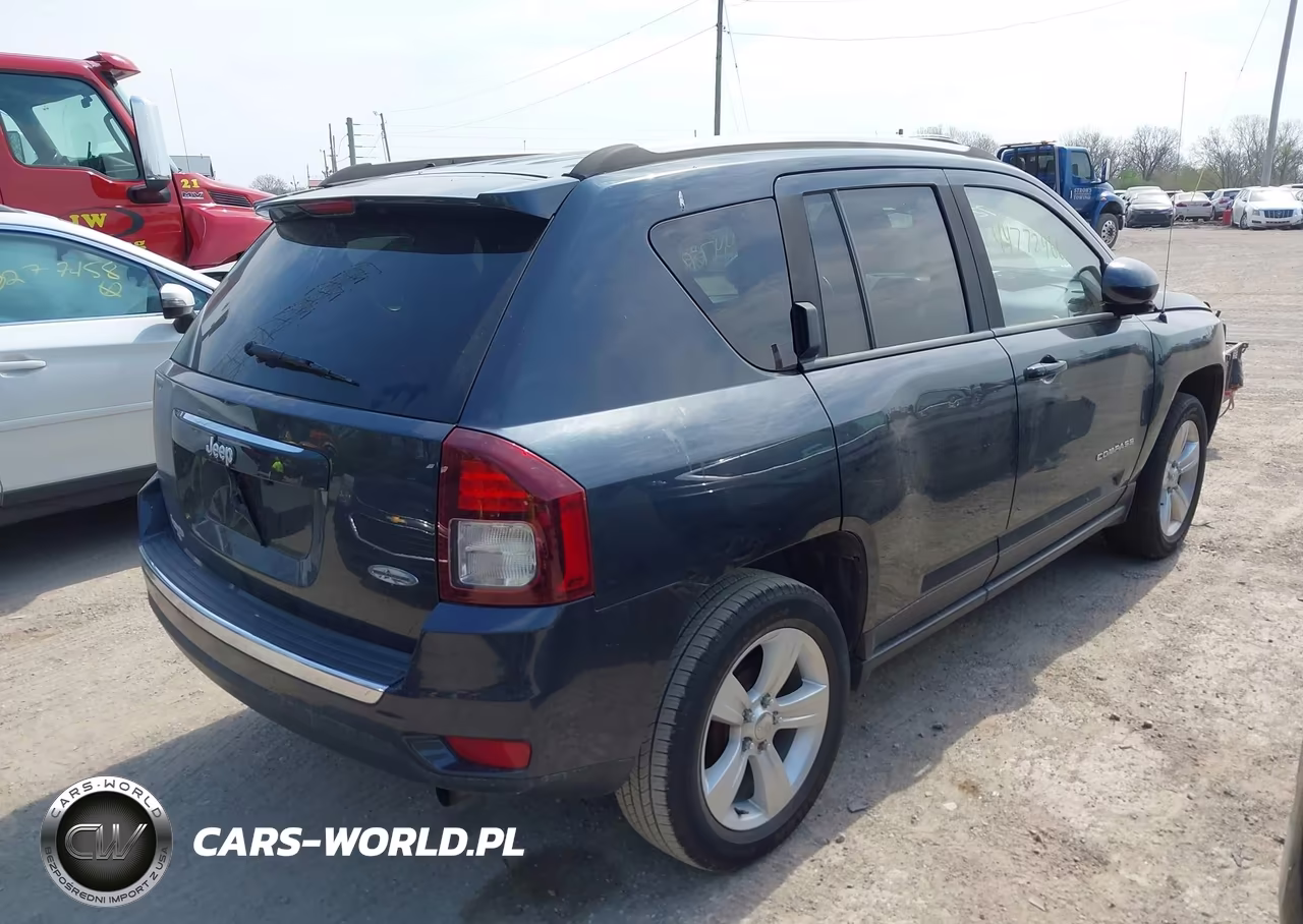 2015 Jeep Compass High Altitude Edition VIN:1C4NJCEA1FD198465 - 4