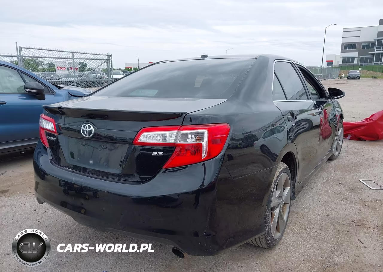 2012 Toyota Camry Se Limited Edition VIN:4T1BF1FK5CU156307 - 4