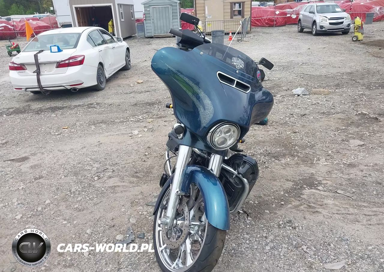 2016 Harley-Davidson Flhxs Street Glide Special VIN:1HD1KRM14GB634933 - 5