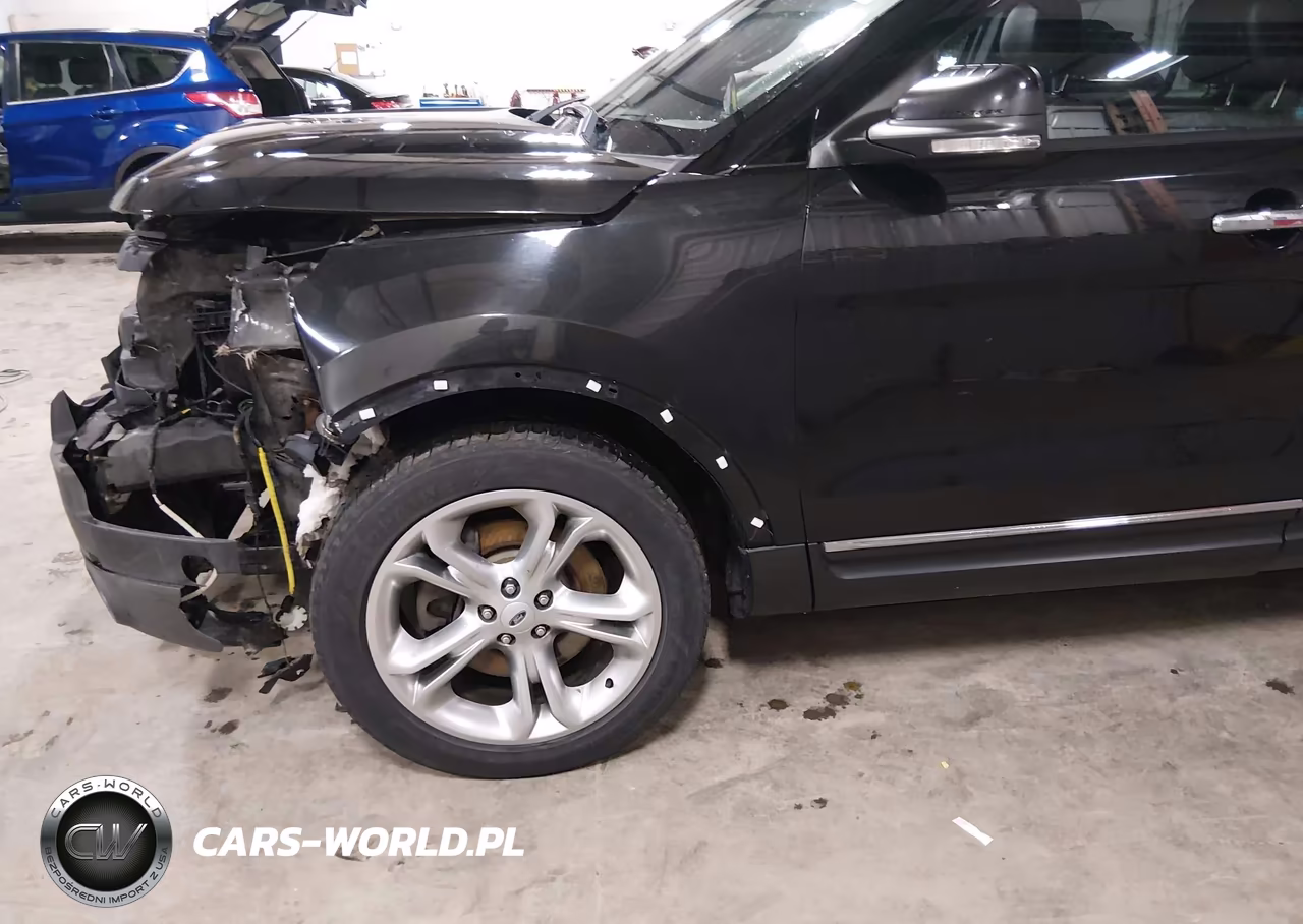 2015 Ford Explorer Limited VIN:1FM5K8F8XFGB67196 - 19