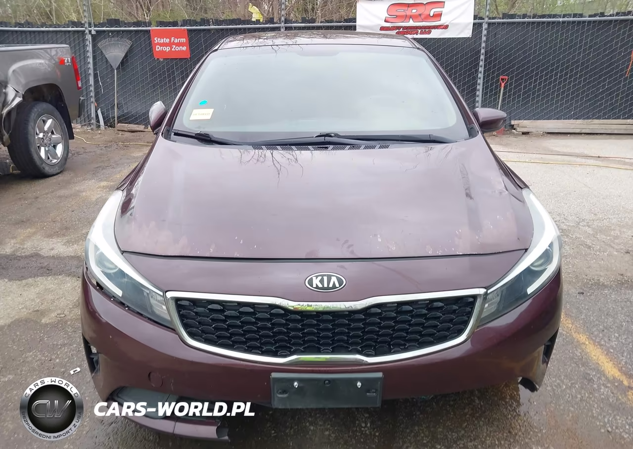 2017 Kia Forte Lx VIN:3KPFK4A79HE028132 - 12