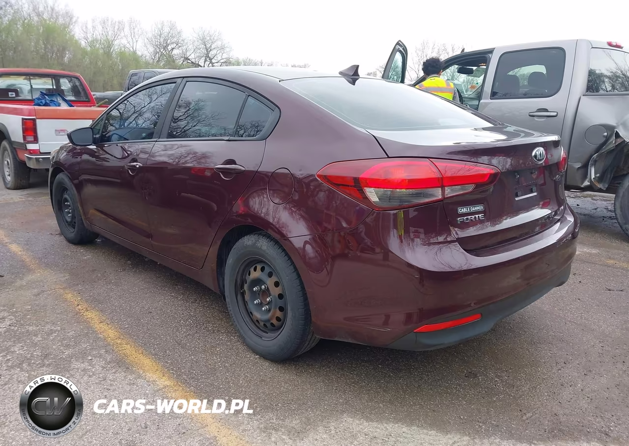 2017 Kia Forte Lx VIN:3KPFK4A79HE028132 - 3