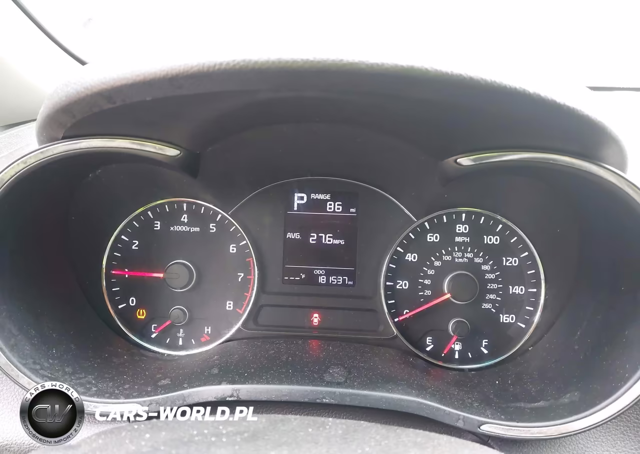 2017 Kia Forte Lx VIN:3KPFK4A79HE028132 - 7