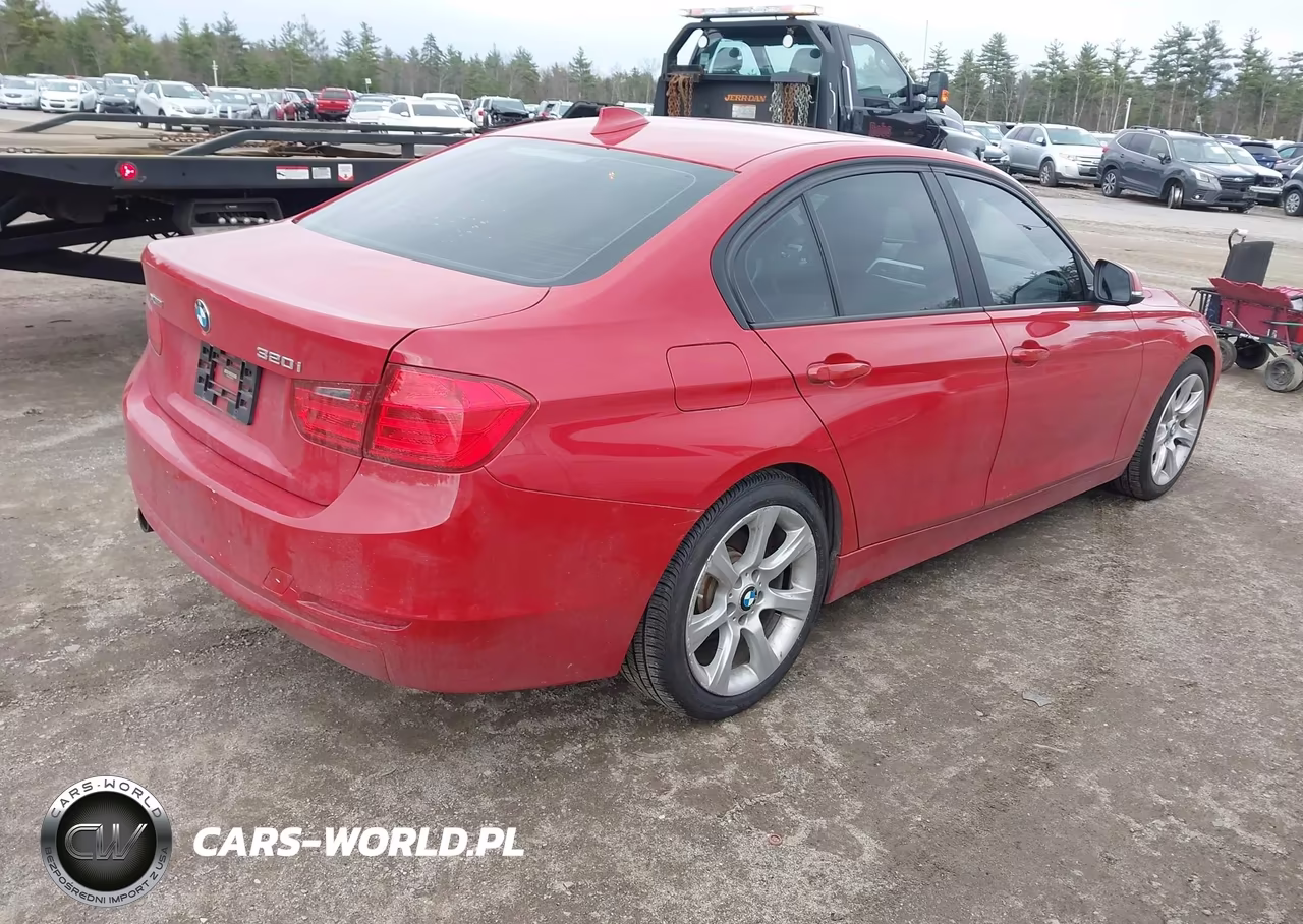 2013 BMW 320I xDrive VIN:WBA3C3C50DF982321 - 4