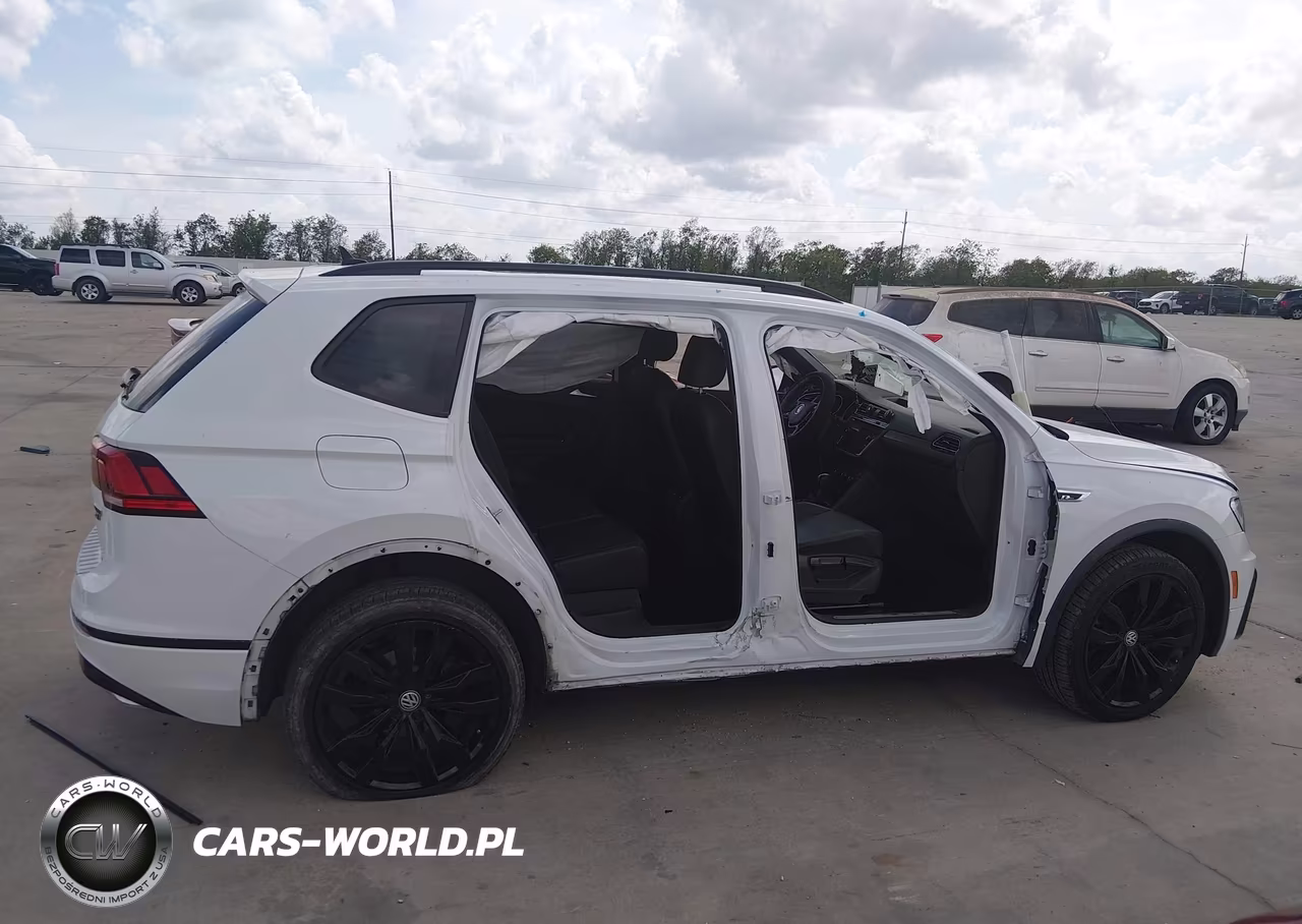 2020 Volkswagen Tiguan 2.0T Se-2.0T Se R-Line Black-2.0T Sel VIN:3VV2B7AX6LM110450 - 13