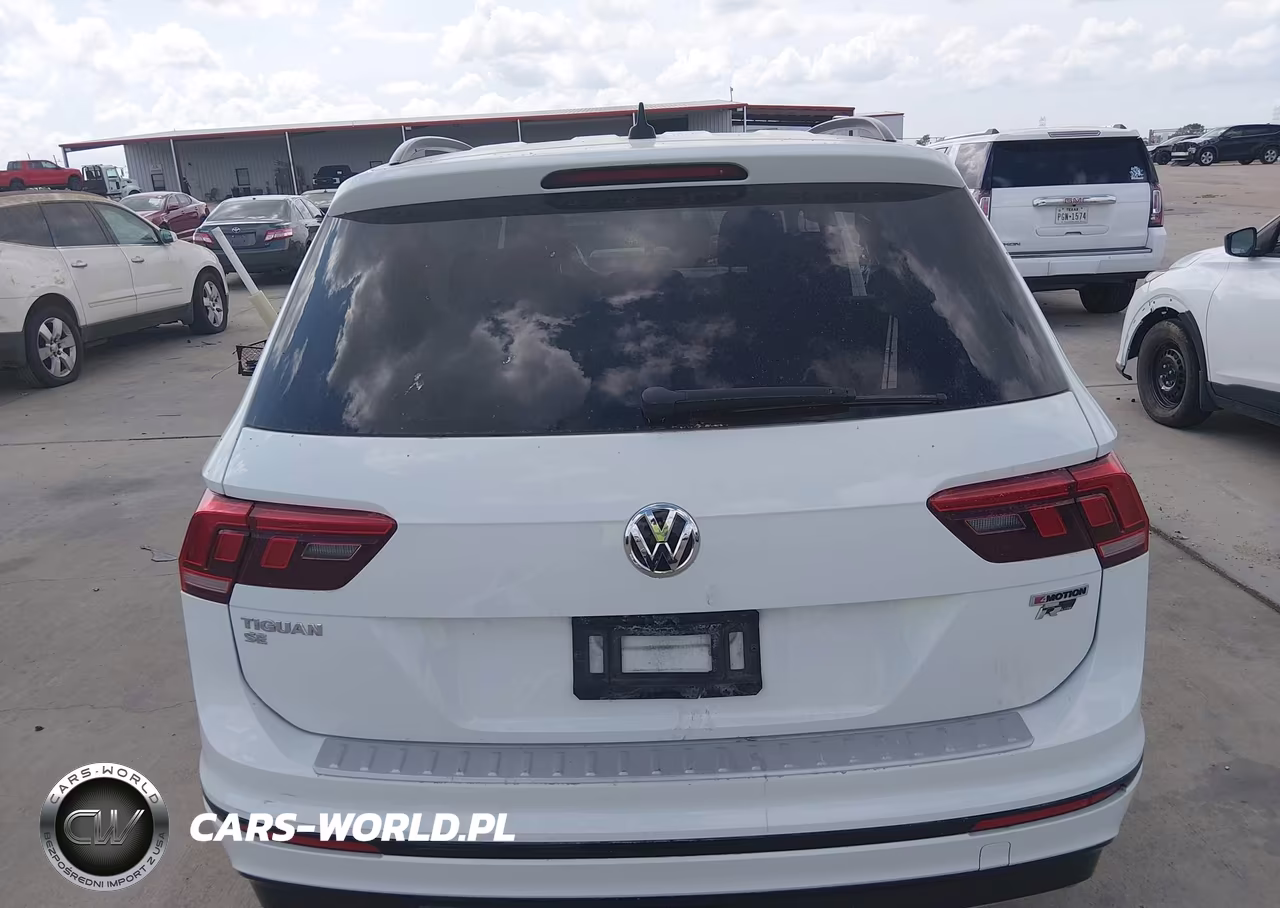 2020 Volkswagen Tiguan 2.0T Se-2.0T Se R-Line Black-2.0T Sel VIN:3VV2B7AX6LM110450 - 16