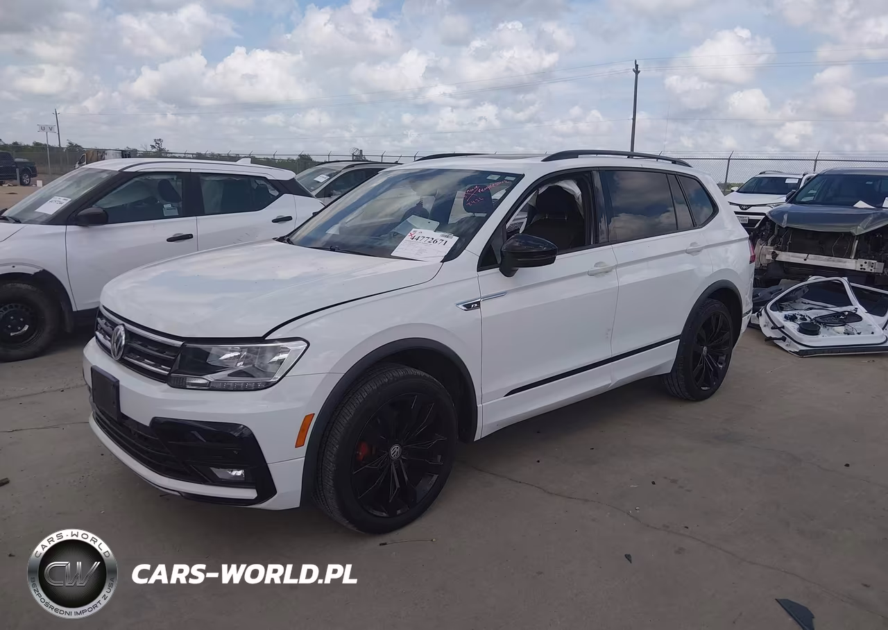 2020 Volkswagen Tiguan 2.0T Se-2.0T Se R-Line Black-2.0T Sel VIN:3VV2B7AX6LM110450 - 2