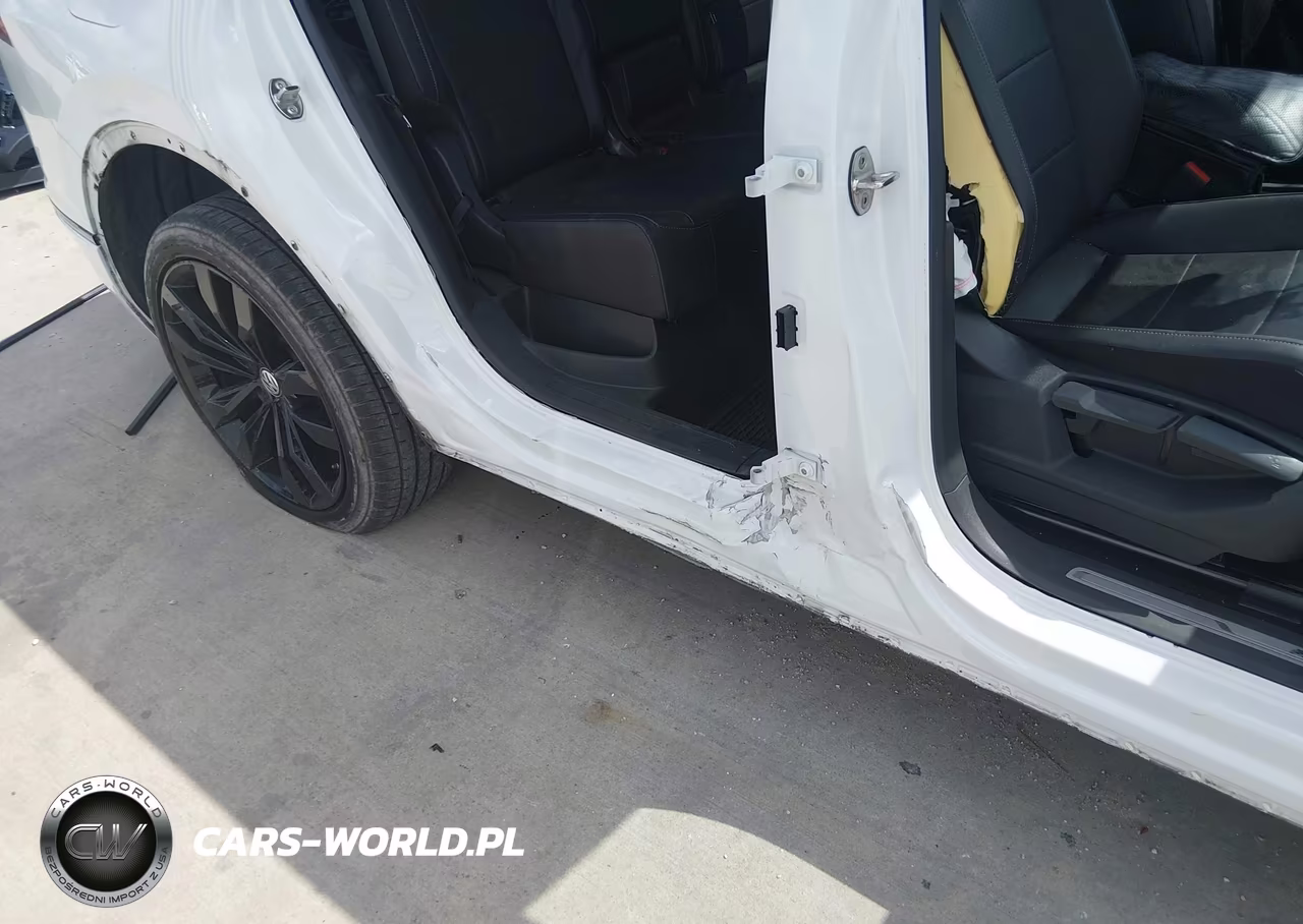 2020 Volkswagen Tiguan 2.0T Se-2.0T Se R-Line Black-2.0T Sel VIN:3VV2B7AX6LM110450 - 6