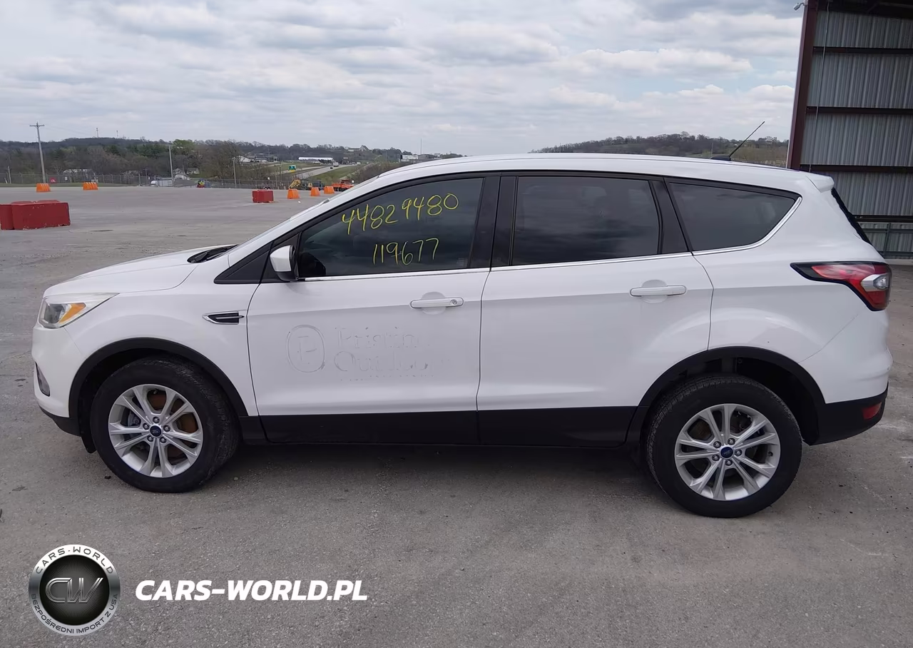 2017 Ford Escape Se VIN:1FMCU9GD2HUD78321 - 15