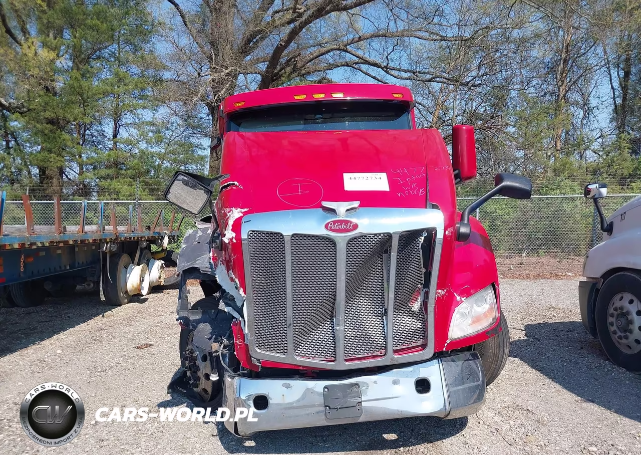 2021 Peterbilt 579 VIN:1XPBD49X5MD747515 - 11