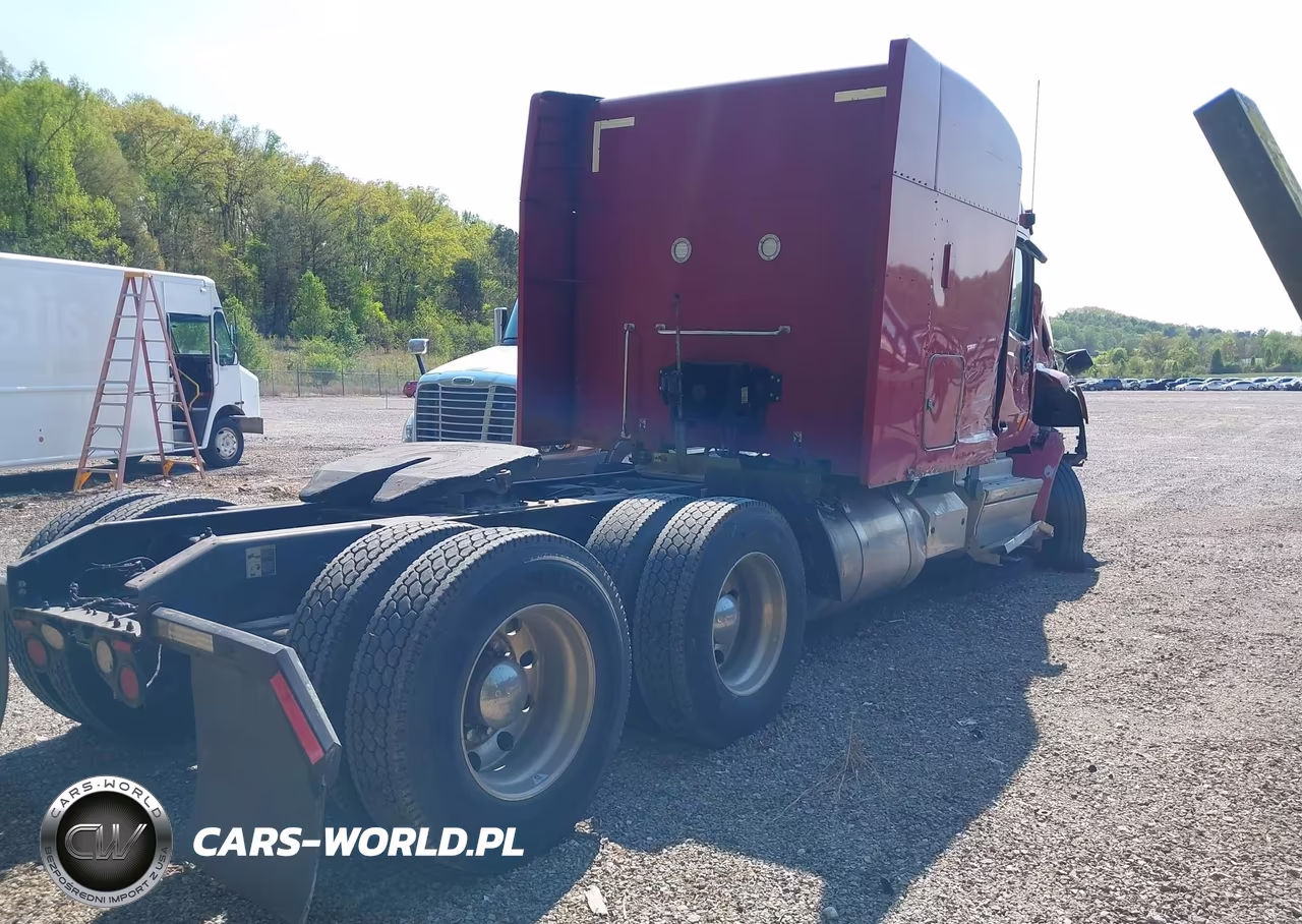 2021 Peterbilt 579 VIN:1XPBD49X5MD747515 - 4