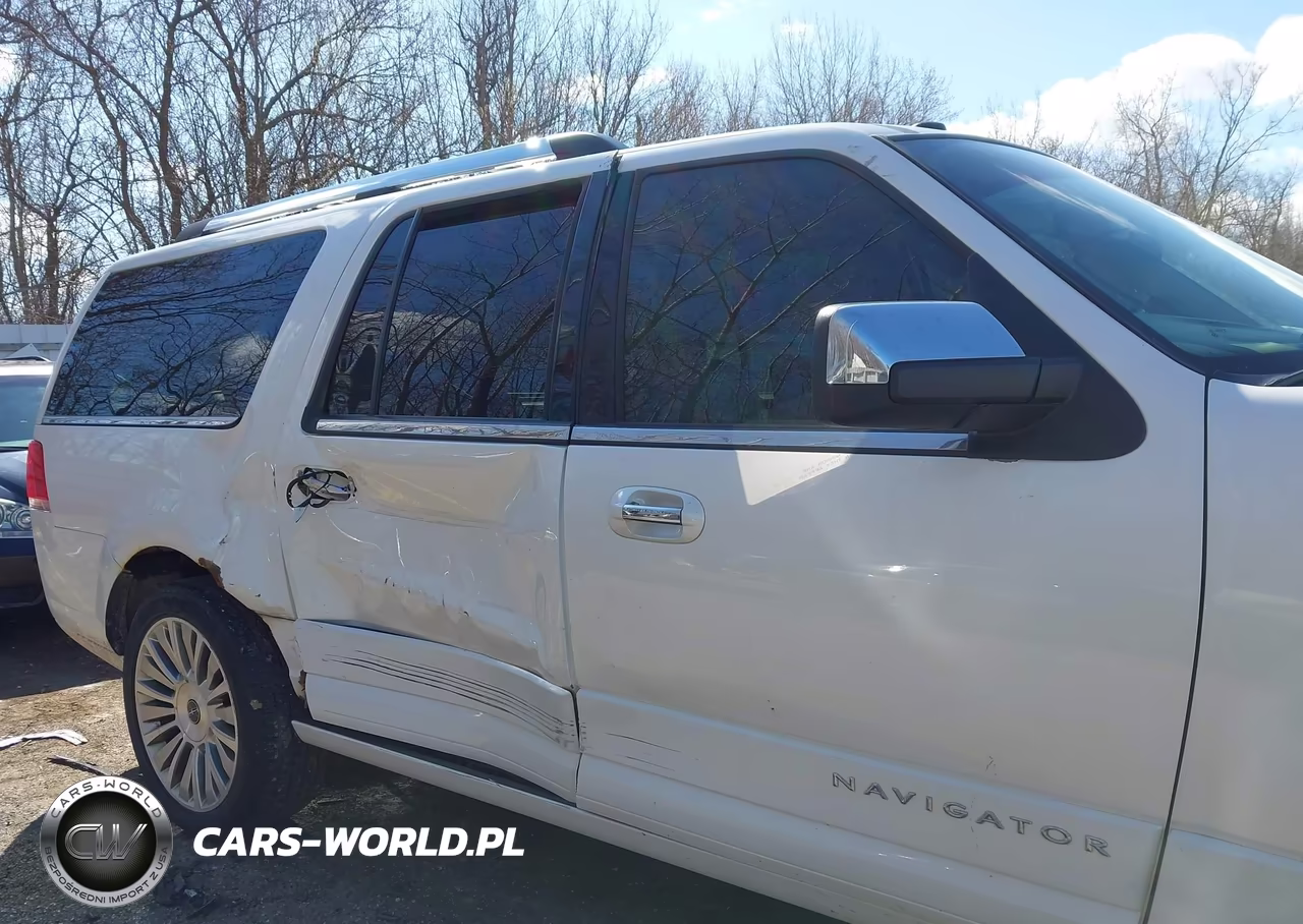 2016 Lincoln Navigator L Select VIN:5LMJJ3JT3GEL12251 - 17