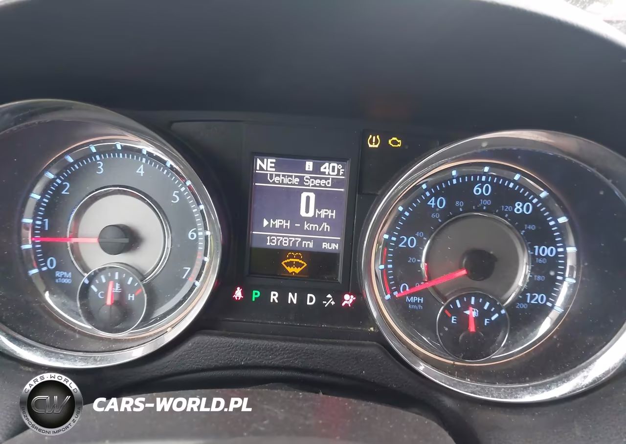 2014 Chrysler Town & Country Touring-L VIN:2C4RC1CG6ER169384 - 7