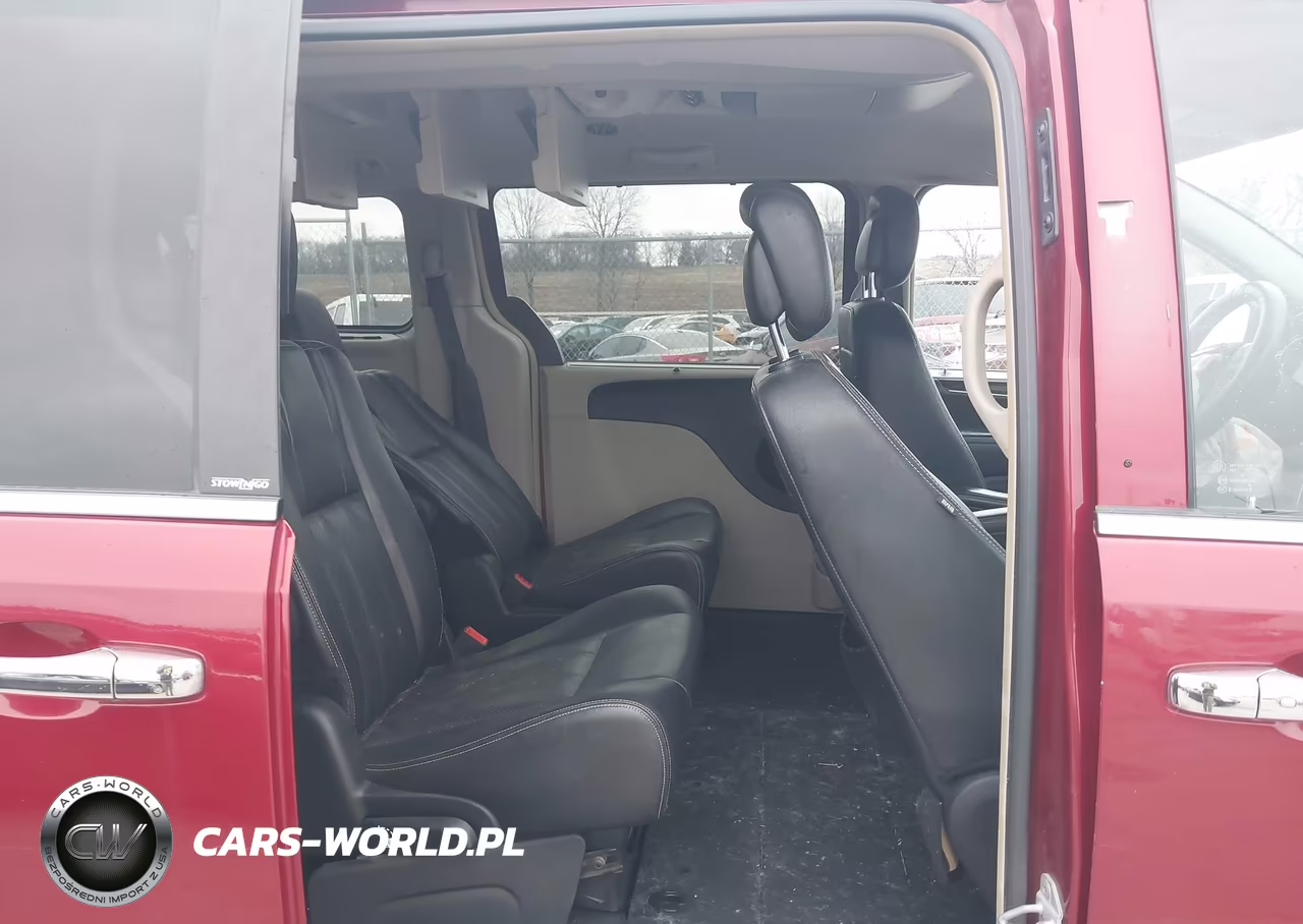2014 Chrysler Town & Country Touring-L VIN:2C4RC1CG6ER169384 - 8