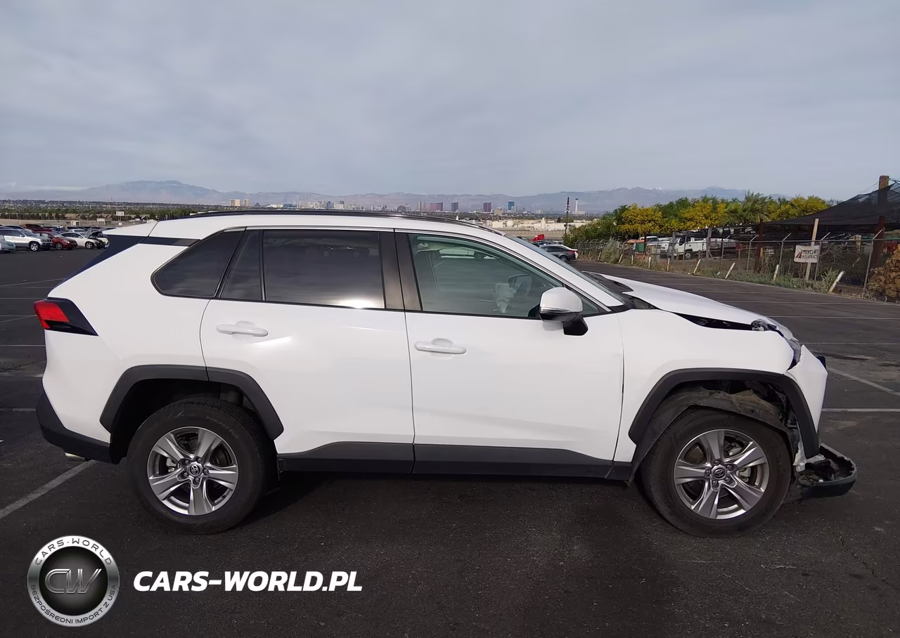 2023 Toyota Rav4 Xle VIN:2T3W1RFV3PW279531 - 13