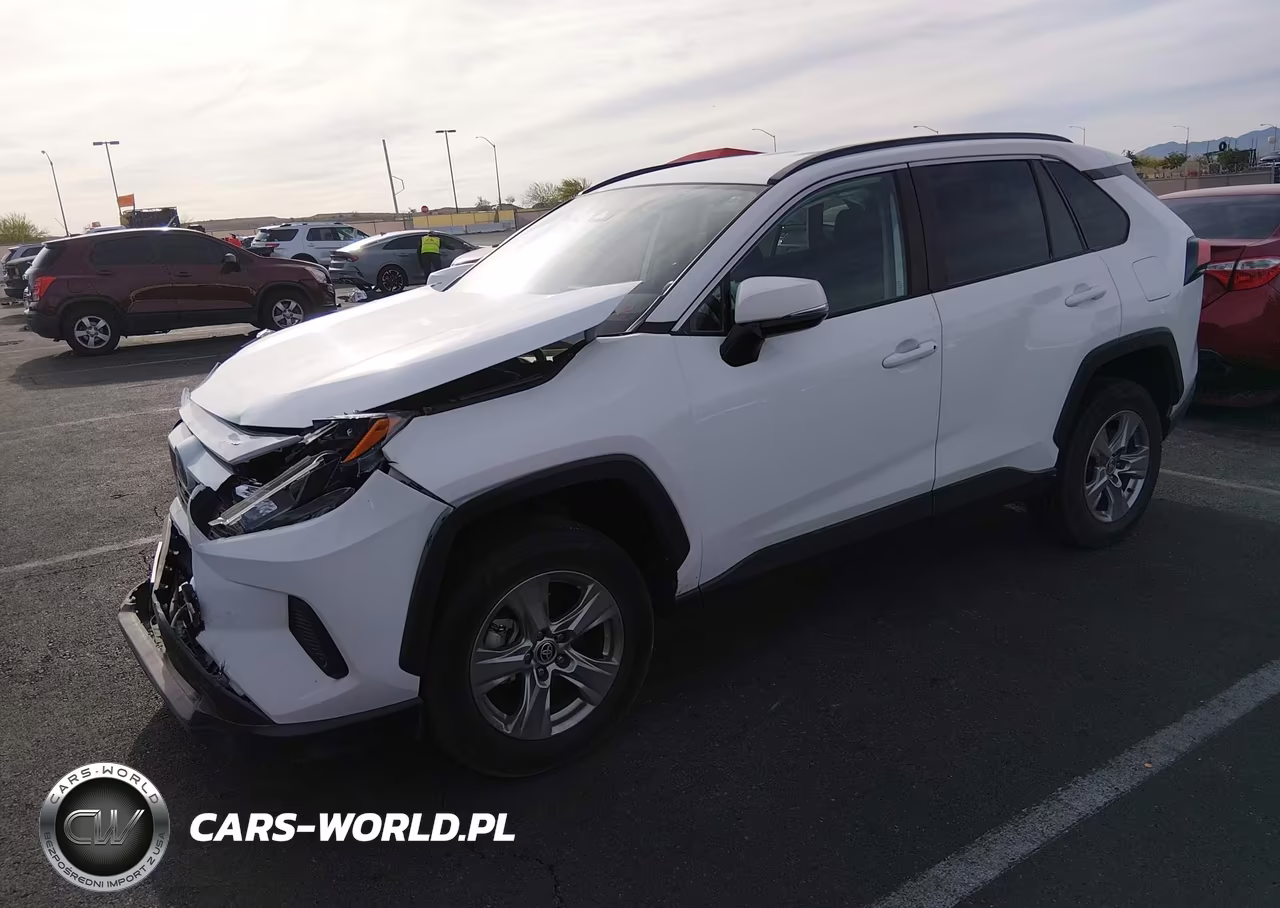 2023 Toyota Rav4 Xle VIN:2T3W1RFV3PW279531 - 2