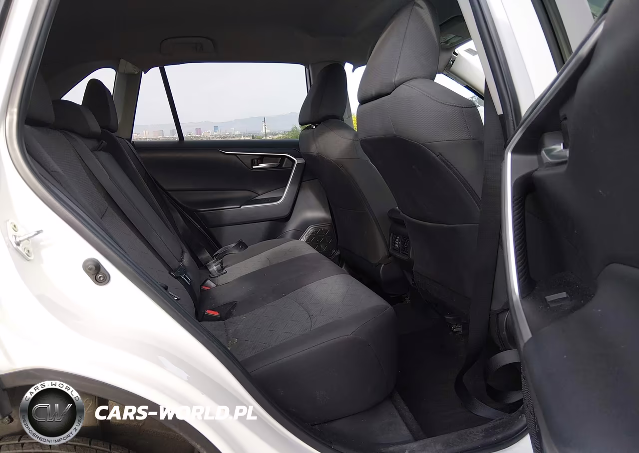 2023 Toyota Rav4 Xle VIN:2T3W1RFV3PW279531 - 8